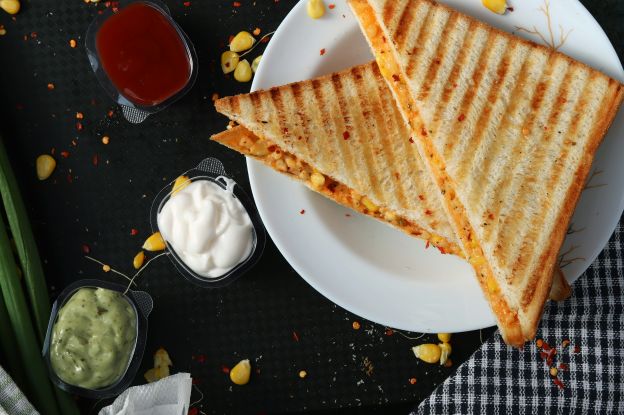 Belegtes Brot (c)pixzolo-photography-unsplash, © pixzolo-photography-unsplash