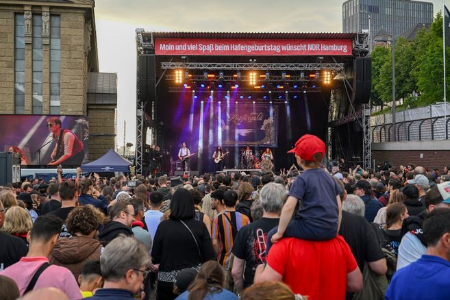 An den Landungsbrücken Open-Air