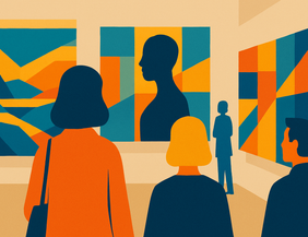 Menschen betrachten abstrakte Kunstwerke in einer Galerie.