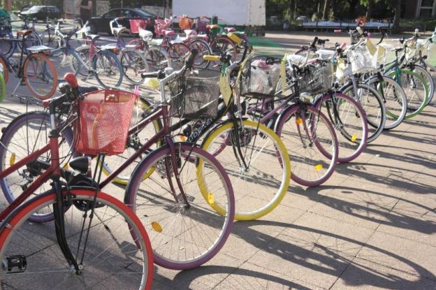 Fietsenboerse_bunte_Vorderreifen, © ForstingUG