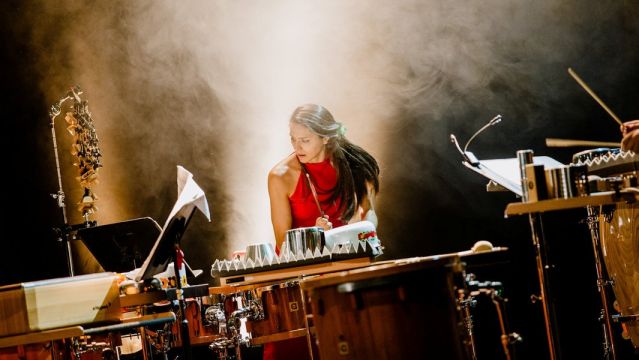 ensemble reflektor / Vivi Vassileva / Vimbayi Kaziboni, © Simona Bednarek