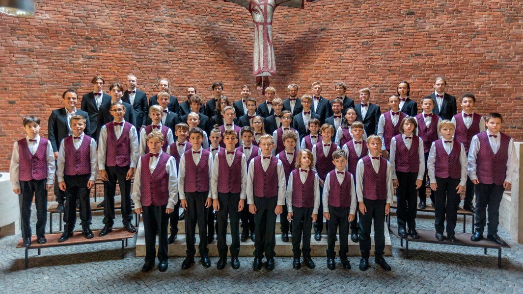 Hamburger Orchestergemeinschaft / Chorknaben Uetersen / Alumni Chor Hamburg